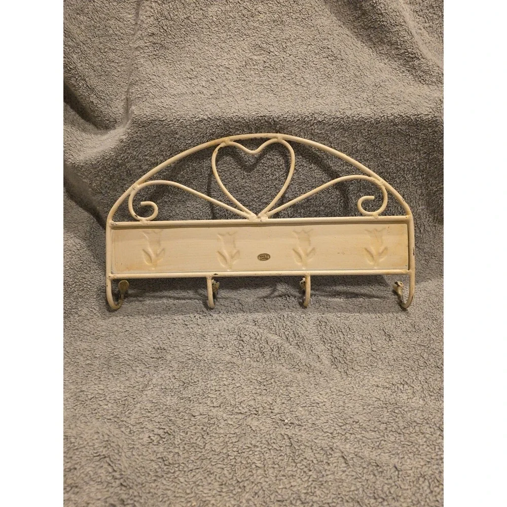 Heart Tulip Off White Metal Distressed Wall Hanging W/Hooks Cottage Farm Grandma